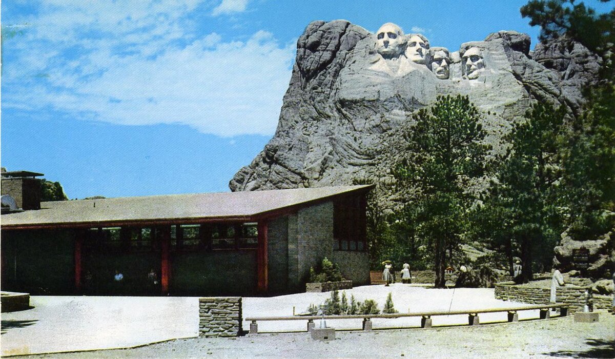 Visitors Center