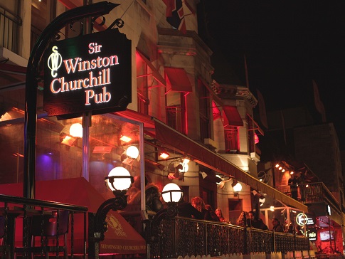 Complexo de Pubs Sir Winston Churchill. Fonte: Quebec Original.